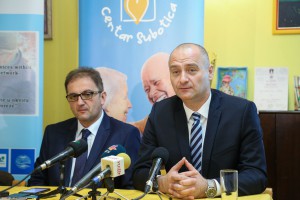 Uručivanja ugovora za potrebe energetske sanacije objekta Službe "Otvorena zaštita" i Gerontološkog kluba "Centar II"