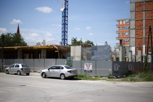 Na licu mesta nakon urušavanja temelja na građevinskom prostoru