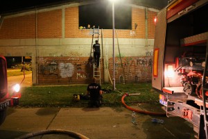 Gašenje požara na centralnim garažama u Šumskoj