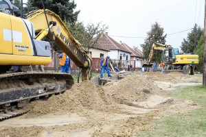 Obilazak radova na izgradnji kanalizacije u delu Mačvanske ulice
