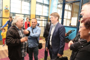 Arno Gujon uoči izvođenja dečije predstave pozorišta iz Gračanice