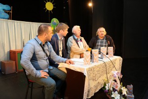 Arno Gujon uoči izvođenja dečije predstave pozorišta iz Gračanice