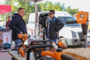 Promocija alata u robnoj kući alata "Zim Commerce"