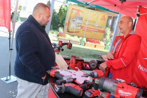 Promocija alata u robnoj kući alata "Zim Commerce"