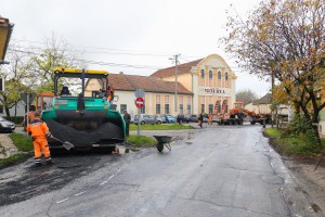 Obilazak početka radova na asfaltiranju Ulice Braće Majer