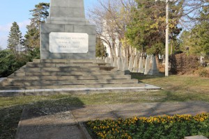 Polaganje venaca na Spomen-kompleks palim crvenoarmejcima