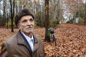 Polaganje venaca na spomen-bistu Josipa Broza Tita povodom Dana SFRJ