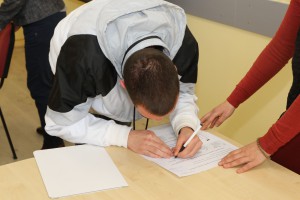 Dodela sertifikata za polaznike obuke za viljuškariste