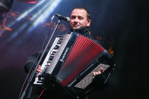 Novogodišnji koncert na Trgu - Tamburaški ansambl "Ravnica"