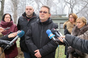 Sađenjе drveta u okviru akcije "Za novi život"