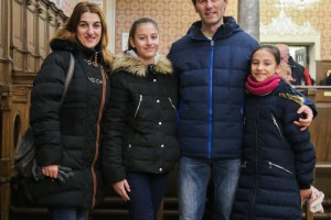 Badnji dan - svečana povorka i loženje badnjaka na Trgu