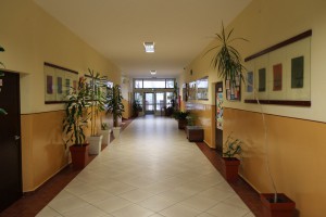 Obilazak škole i prostora predviđenog za izgradnju školske sportske sale