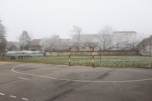 Obilazak škole i prostora predviđenog za izgradnju školske sportske sale