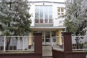 Obilazak škole i prostora predviđenog za izgradnju školske sportske sale