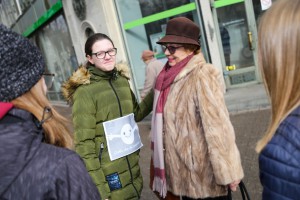 Akcija "besplatnih zagrljaja" učenika OŠ "Matija Gubec" iz Tavankuta