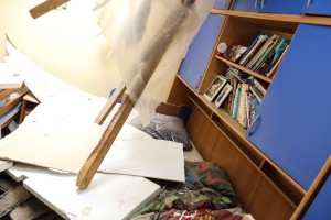 Obilazak porodičnog objekta na koji se obrušio deo zida susedne kuće