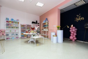 Koktel povodom otvaranja cvećare i prodavnice poklona "Nika events"