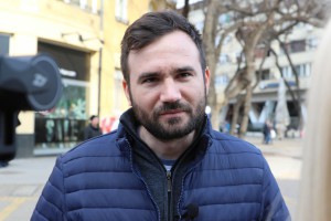 Manifestacija "Zagrli snažno" povodom Svetskog dana dece obolele od raka