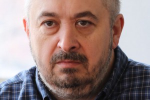 Najava premijere pozorišne predstave "Ko se boji Virdžinije Vulf"