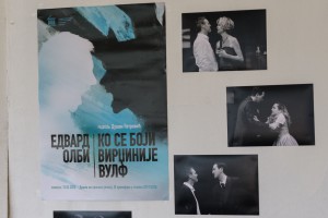 Najava premijere pozorišne predstave "Ko se boji Virdžinije Vulf"