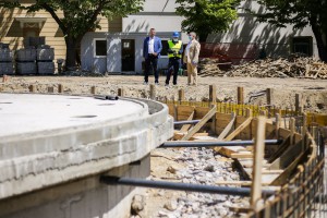 Radovi na izgradnji nove parterne fontane