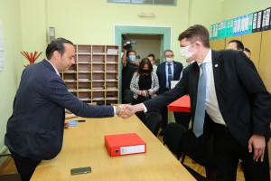 Predaja izborne liste Saveza vojvođanskih Mađara