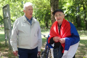 Polaganje venaca na spomen bistu Josipu Brozu Titu u Mini Jugoslaviji