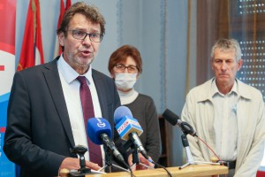 Promocija programa koalicije "Vojvođanski front - ujedinjeni za demokratsku Suboticu"