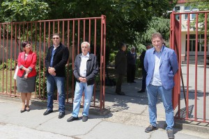 Obilazak izgrađenog otvorenog rukometnog terena u OŠ „Sveti Sava“