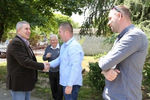 Obilazak izgrađenog otvorenog rukometnog terena u OŠ „Sveti Sava“