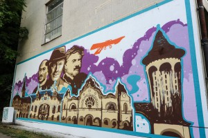 Mural u čast Jakaba, Komora i Rajhla