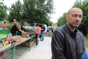 Obilazak uređene pijace u selu