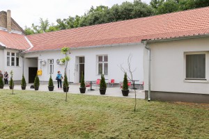 Najava organizacije letnje izložbe "Izolacija = Inspiracija"