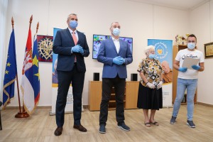 Najava organizacije letnje izložbe "Izolacija = Inspiracija"