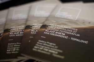 Izložba fotografija Mie Medaković "Ključ sveta"