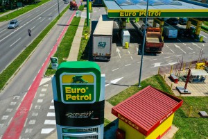 Renovirana Euro Petrol benzinska stanica "Partizan" na Segedinskom putu