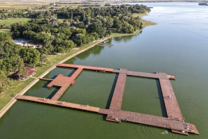 Nedeljno popodne uz obalu Palićkog jezera