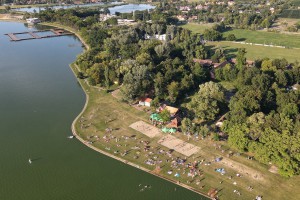 Nedeljno popodne uz obalu Palićkog jezera