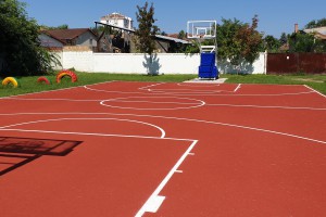 Novi košarkaški teren u dvorištu OŠ "Kizur Ištvan"