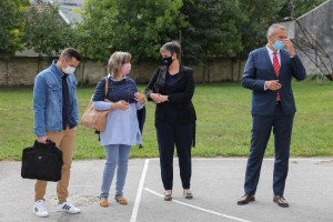 Uručenje interaktivnih tabli i projektora subotičkim osnovnim školama