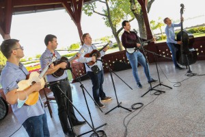 Otvorena scena u Muzičkom paviljonu