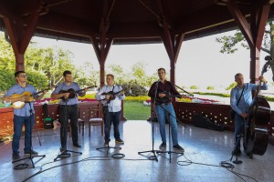 Otvorena scena u Muzičkom paviljonu