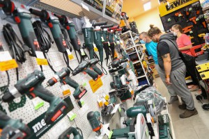 Prezentacija renomiranih proizvođača u robnoj kući alata "Zim Commerce"