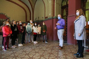 Obeležavanje Dečje nedelje - prijem za učenike u Gradskoj kući i puštanje balona na Trgu