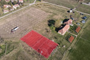 Pošumljavanje nekadašnje deponije oko sportskog kompleksa u Novom Žedniku