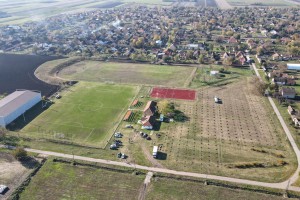 Pošumljavanje nekadašnje deponije oko sportskog kompleksa u Novom Žedniku