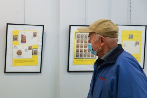 Izložba kolekcionara Ljudevita Vujkovića Lamića povodom stogodišnjice filatelije u Subotici