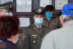 Polaganje venaca na Spomen ploču oslobodiocima Subotice