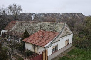 Deponija u Aleksandrovačkoj bari nadomak domaćinstava