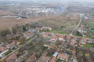 Deponija u Aleksandrovačkoj bari nadomak domaćinstava